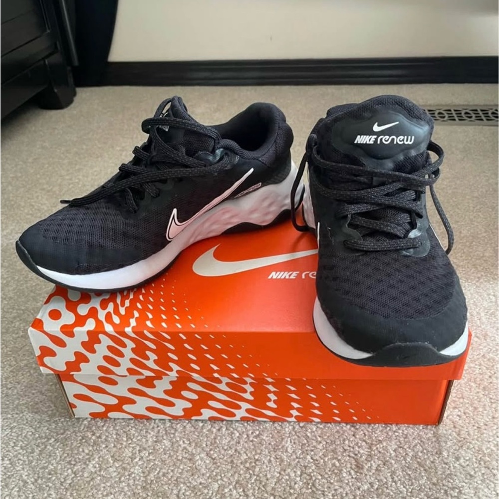 Nike Renew Ride 3 Black and White